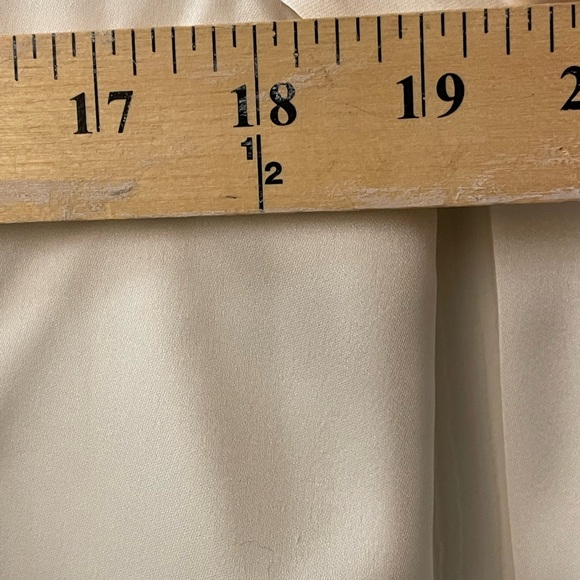 S: Rachel Zoe Satin Long Sleeve Button Down Blouse Ivory NWOT New! - Picture 6 of 9